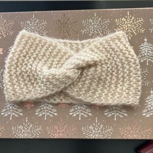 Gap twisted headwrap cream and gold